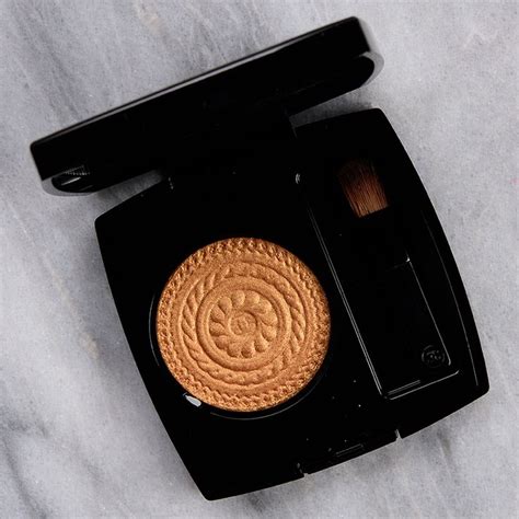 red eyeshadow chanel|chanel eyeshadow pourpre brun.